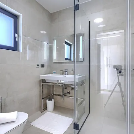 Calira By Interhome Tar-Vabriga