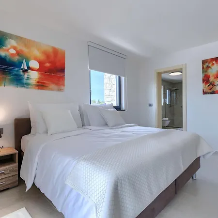 Calira By Interhome * Tar-Vabriga