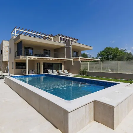 Dom wakacyjny Calira By Interhome