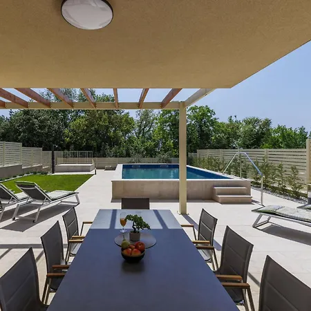 Calira By Interhome *