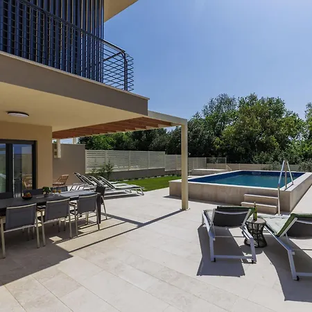 Calira By Interhome * Tar-Vabriga