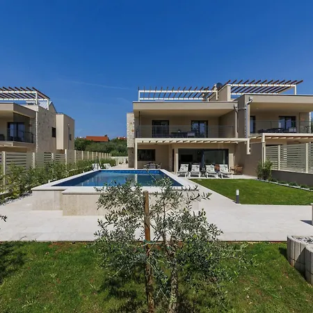 Calira By Interhome Tar-Vabriga
